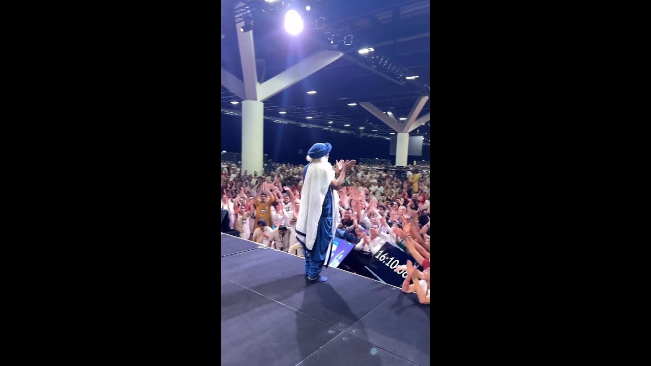 Sadhguru Conducts first Ever 