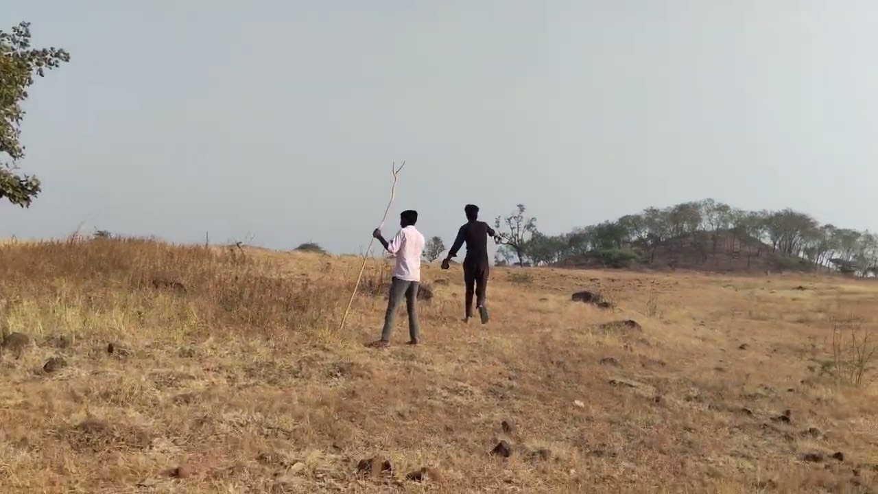 Video aaj gaye the pahad pe ghumne to kuch dikh gaya#comedy 