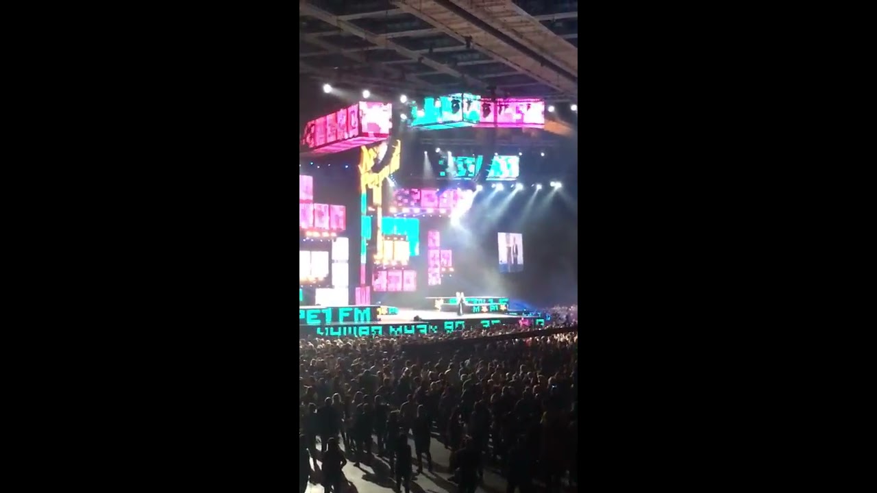 ТАНЦУЕТ ВЕСЬ ЗАЛ!!!!! Юра Шатунов!!!!Шоу в Олимпийском!!!