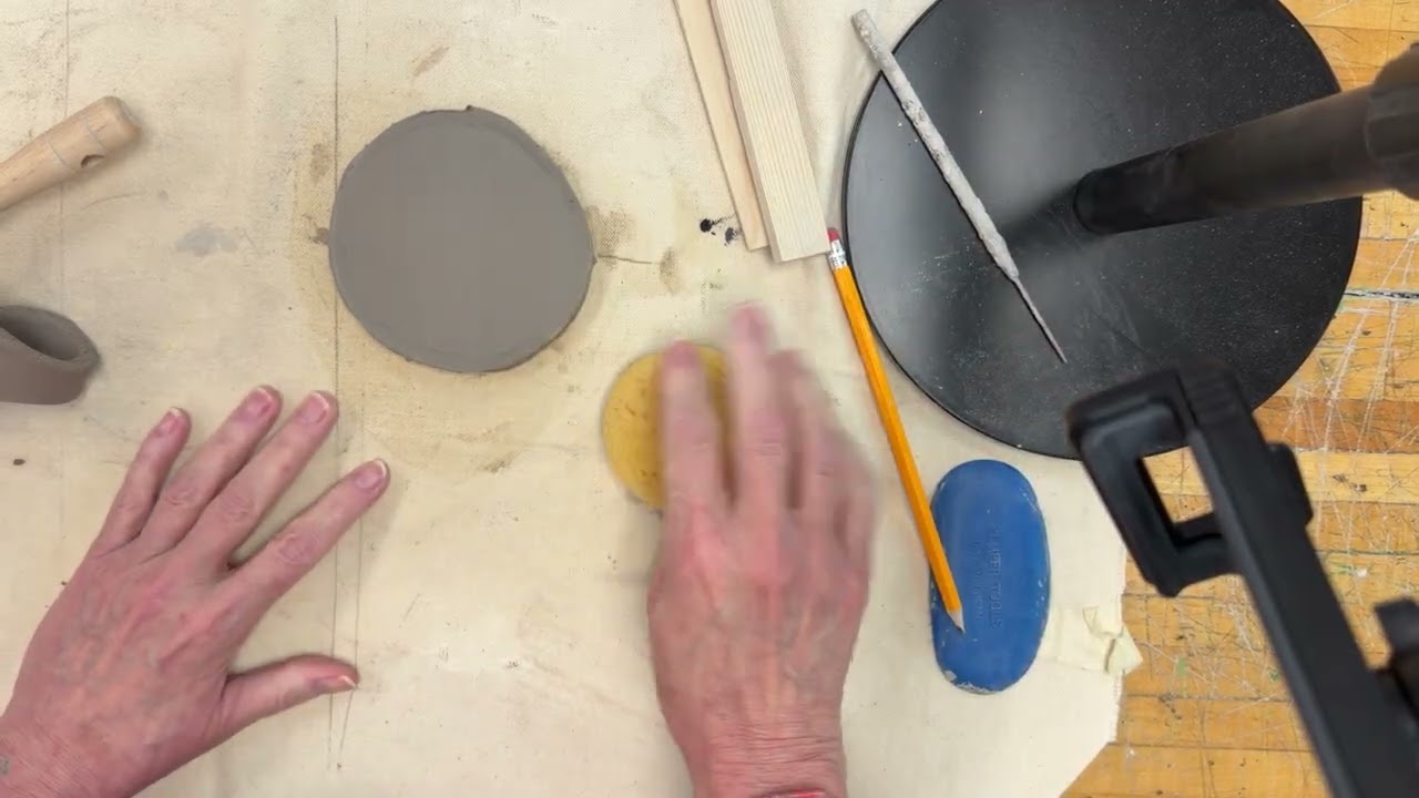 Gallery lid for cylinder 