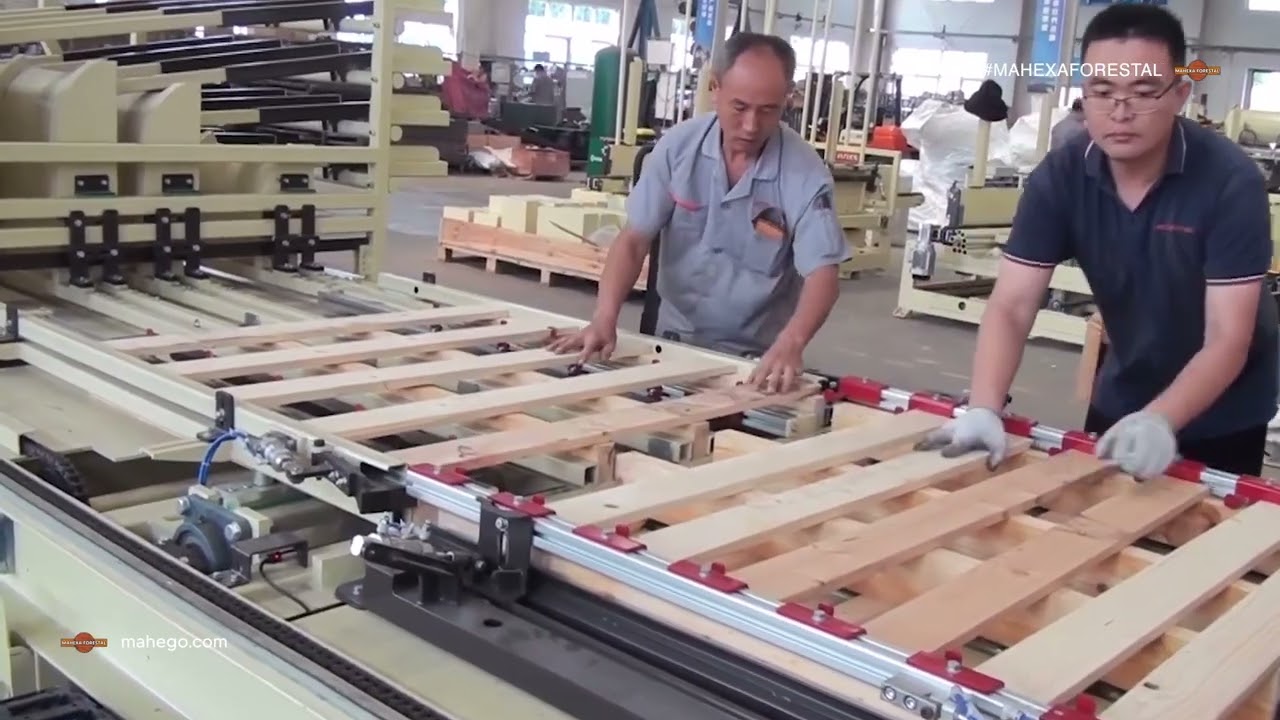 CLAVADORA AUTOMATICA PARA TARIMAS TIPO AMERICANO OMEGA MACHINERY OM-PNSA1300