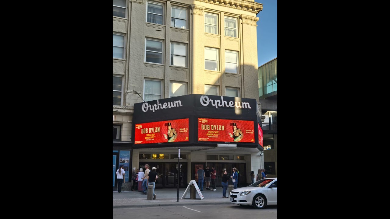 Bob Dylan Orpheum Theater Omaha NE 3-21-2026