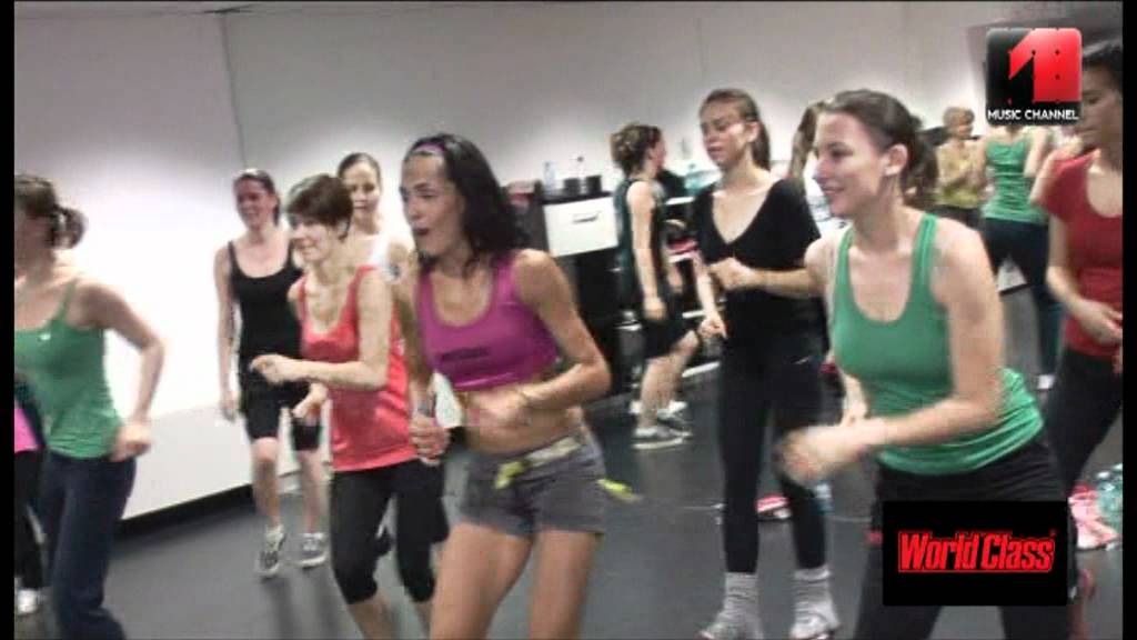Shape Up with the Stars - Elena Gheorghe & Adriela Morar