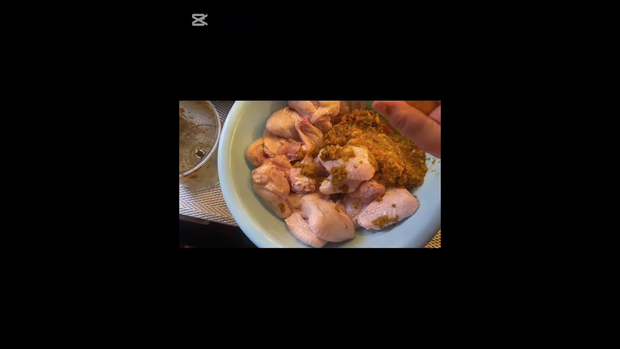 أجنحه الدجاج المشويه