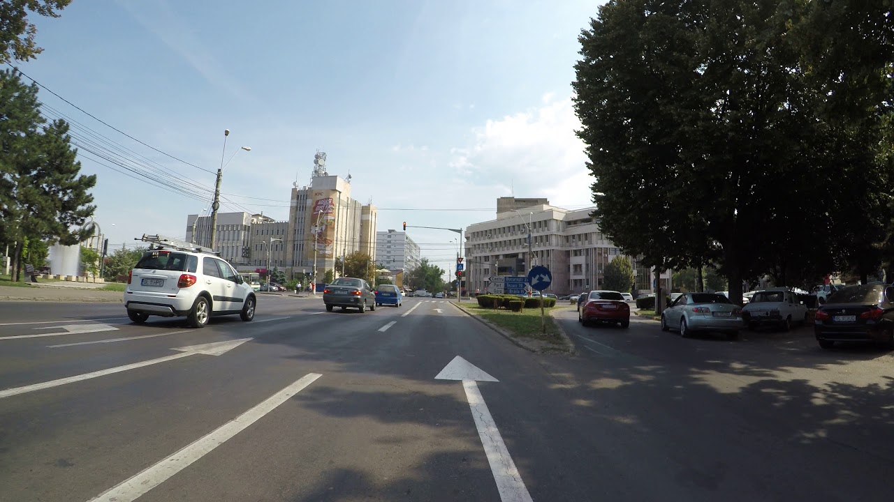 Walking in Galați video 13