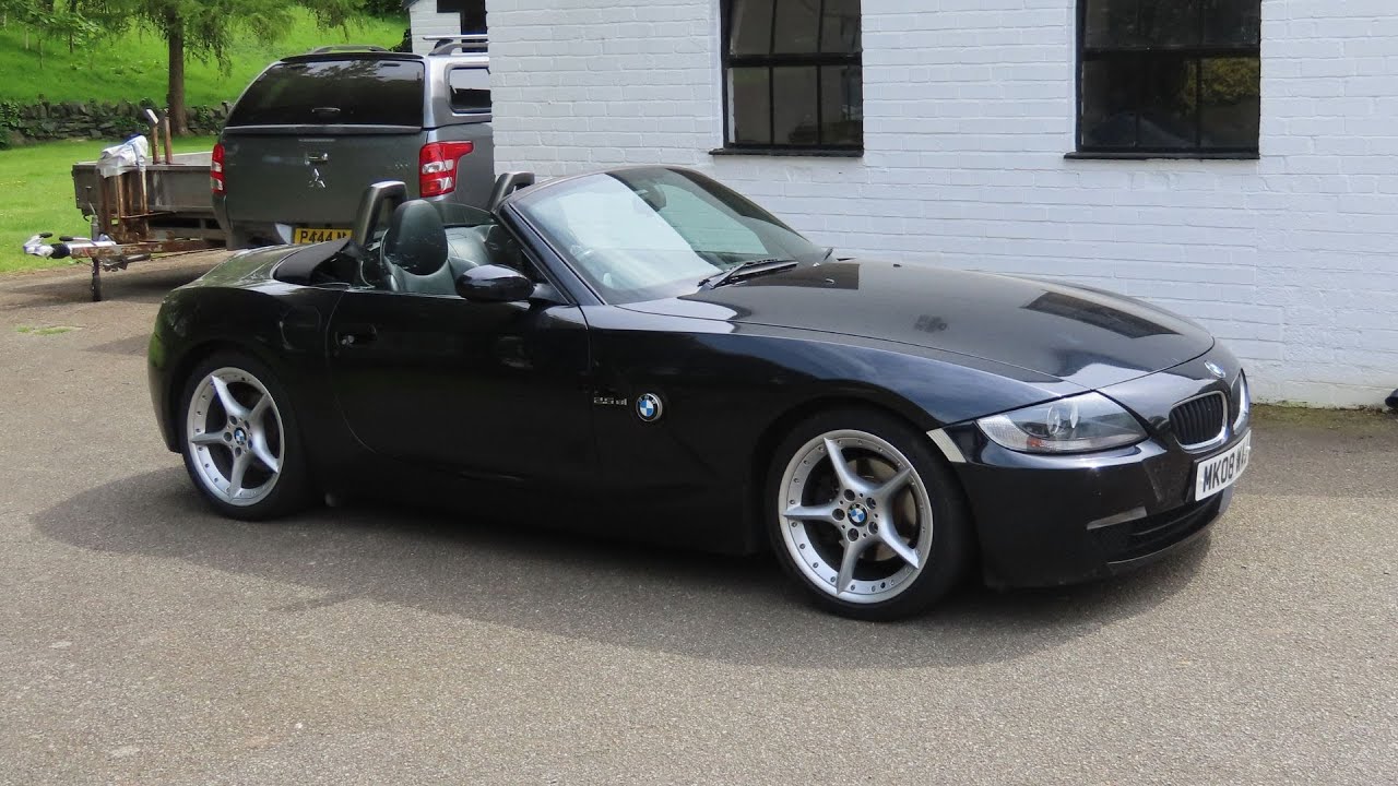 2008 BMW Z4 (E85) 2.5si Roadster - Start up and full vehicle tour