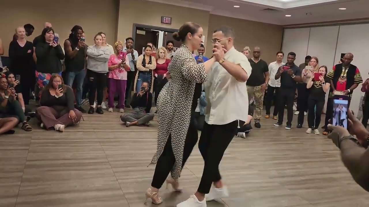 Kizomba - Urban Kiz: Saber & Majdouline @ Kiz'N the 6ix 2024 - Game Over