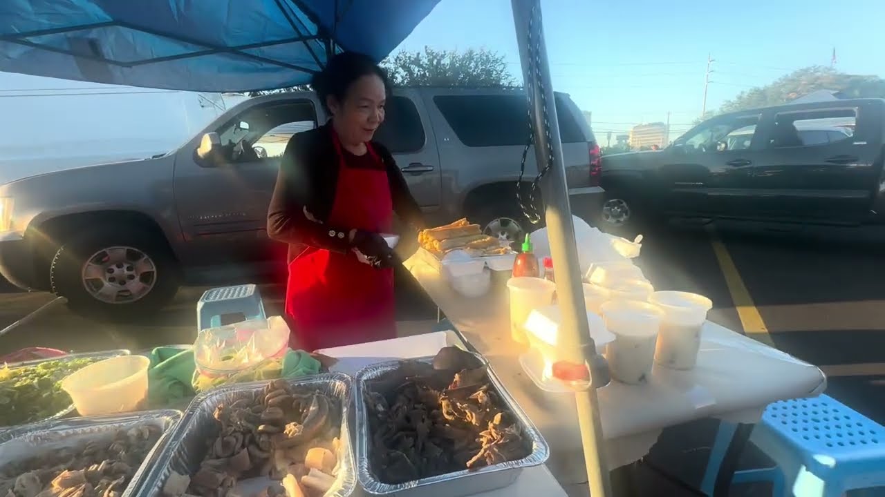 Đã có chợ trời xuất hiện ở (Tampa Asian flea Market ) Florida rất nhiều rau cải và thức ăn mang về 