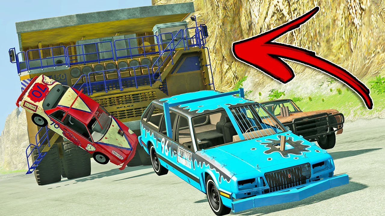Chased Down CRASH HARD SLOPE By GIANT Dumptruck! BeamNG Multiplayer BELAZ Destruction - BeamMP