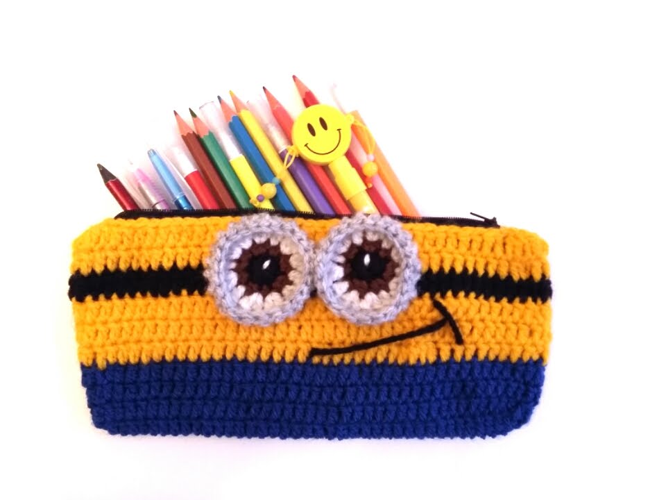 Örgü Kalemlik Yapımı - Crochet Minion Pencil Case