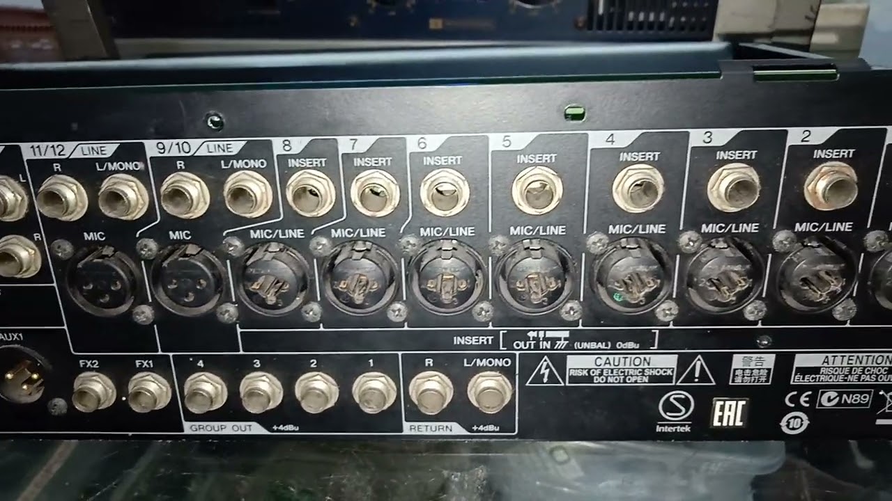 Mixer Yamaha MGP16X original