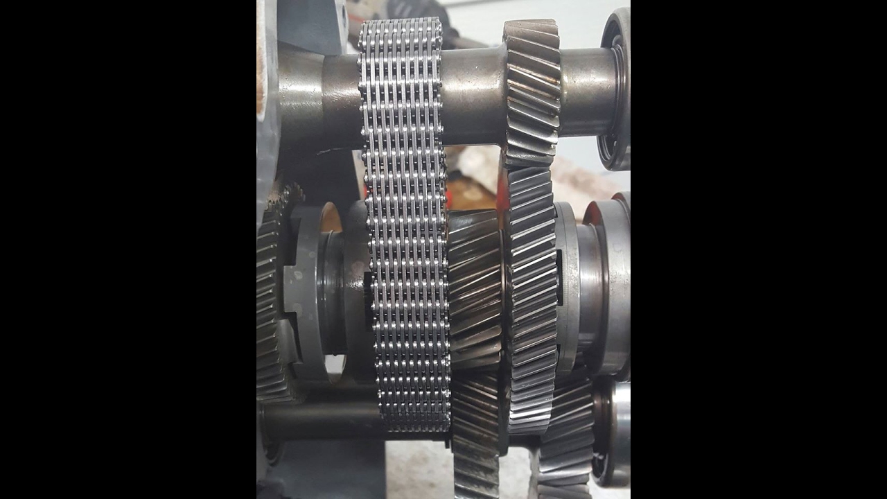 Try to break this Reverse Chain. RZR 1K Transmission Build.