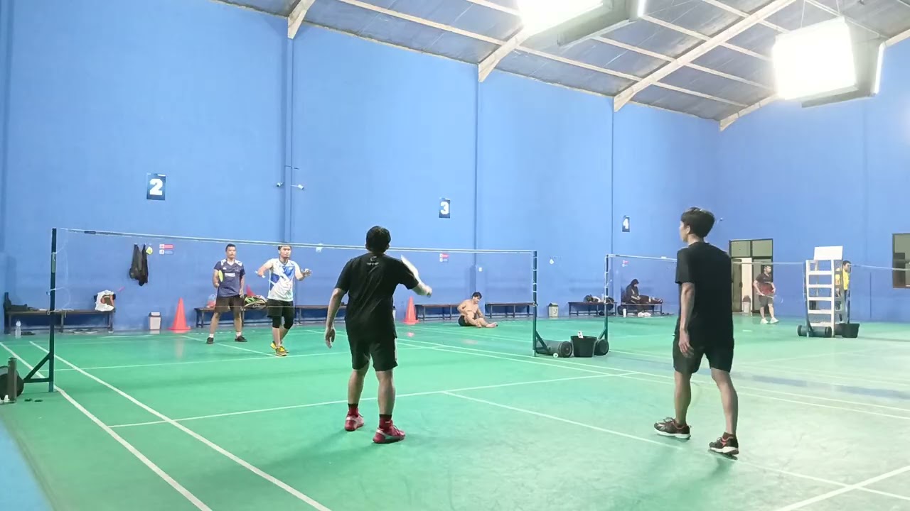 Roni Kadi vs Syawal Jez