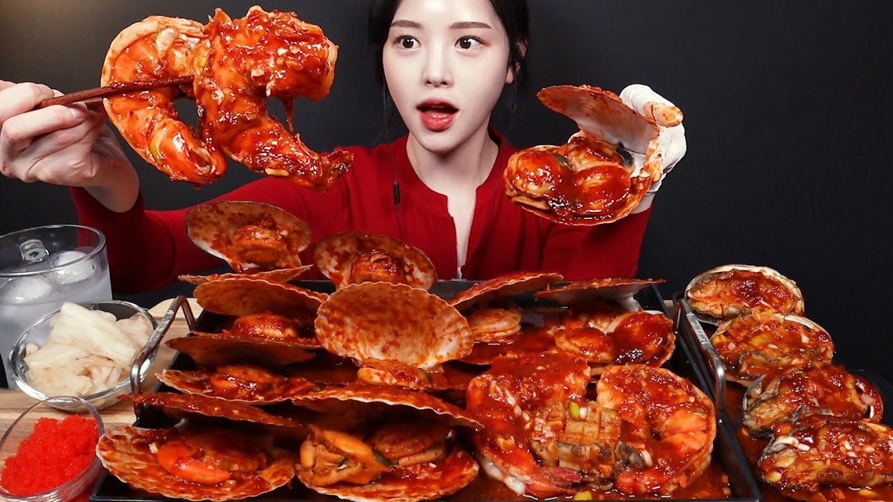 SUB)매운 불닭 해물찜 먹방!🔥 대왕가리비 킹타이거새우 대왕전복까지 역대급 리얼사운드 Spicy Buldak Braised Seafood Mukbang Asmr
