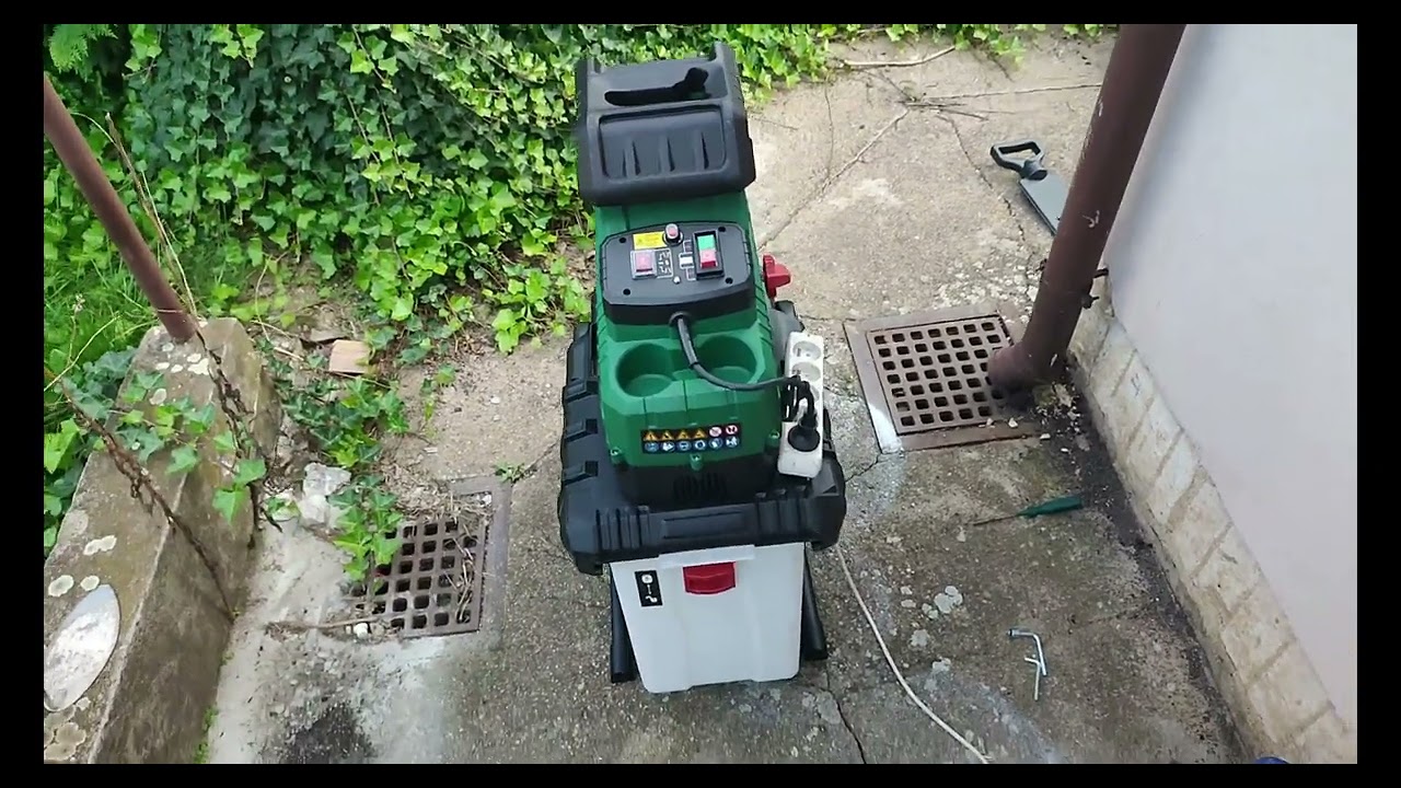 Drtič větví Parkside PWH 2800 B2