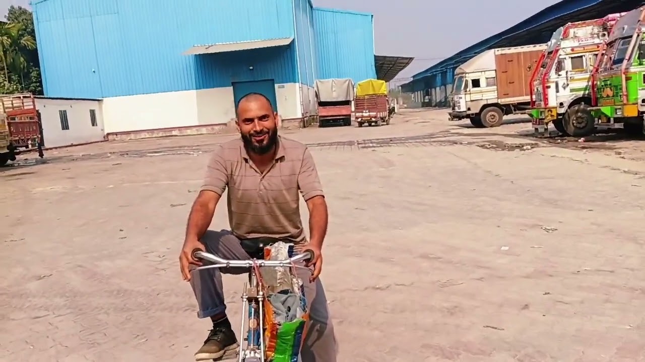 Aaj main Siliguri Mein cycle chalana Sikh raha hun 🚴👍♥️