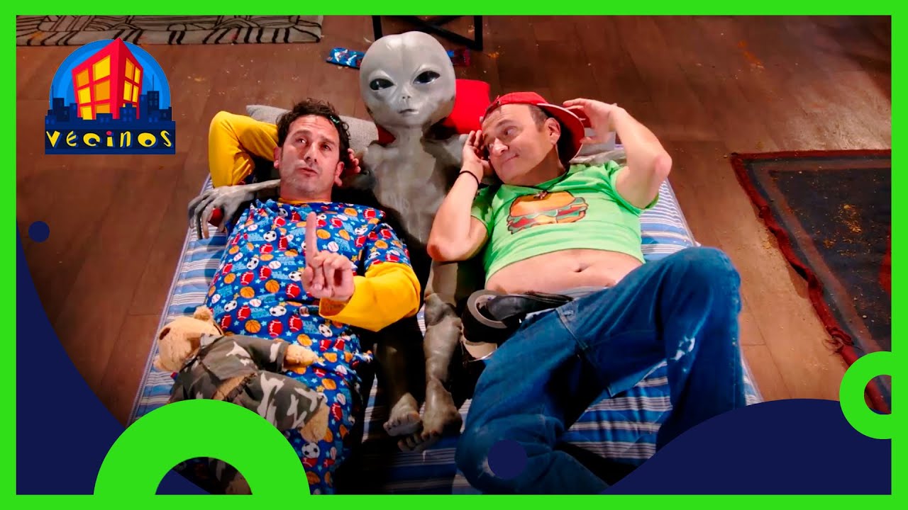Vecinos, 3/4: Ahora soy un hombre responsable | C4 T12 | Distrito Comedia