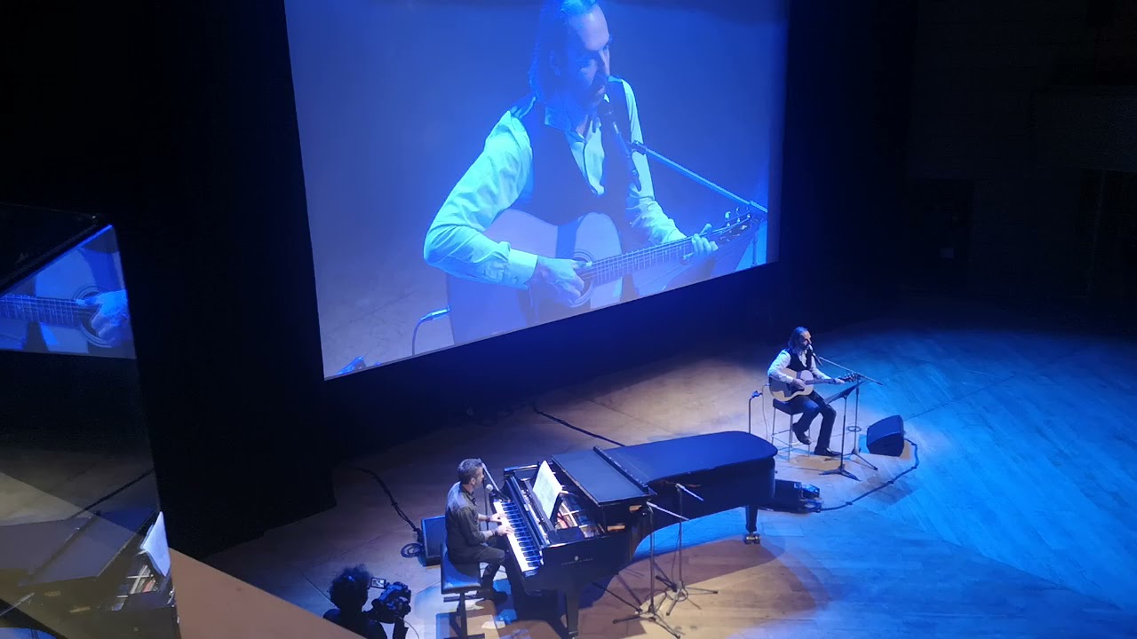 Daniele Silvestri & Neri Marcore cantano 