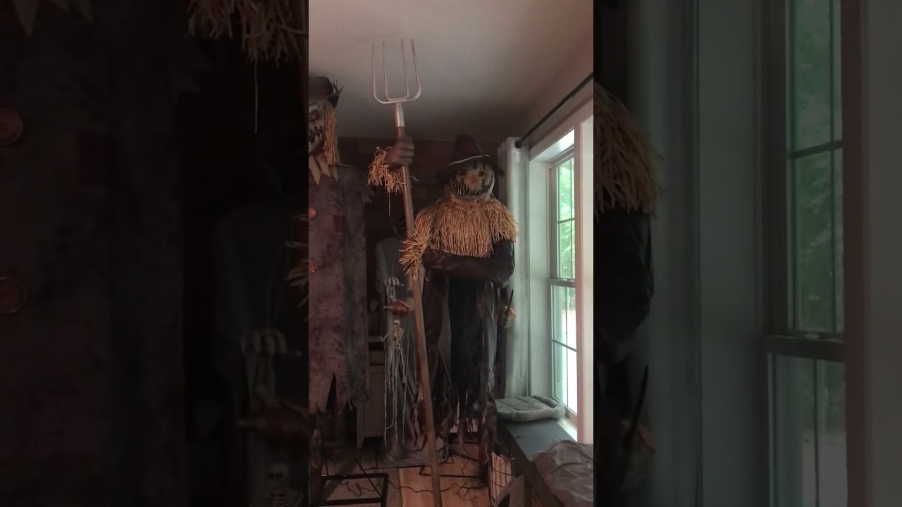 Mack straw demo 2025 #halloween #spirithalloween #mackstraw