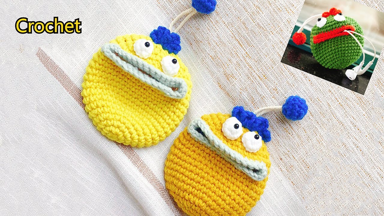Crochet little monster key case