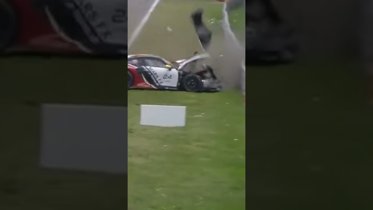 HUGE crash at Monza! 😱