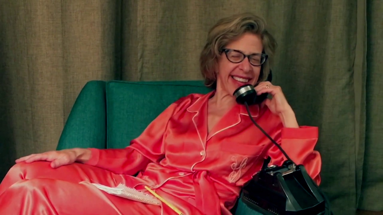 'Feud' Star Jackie Hoffman Calls Her Emmy Competition With a Proposal