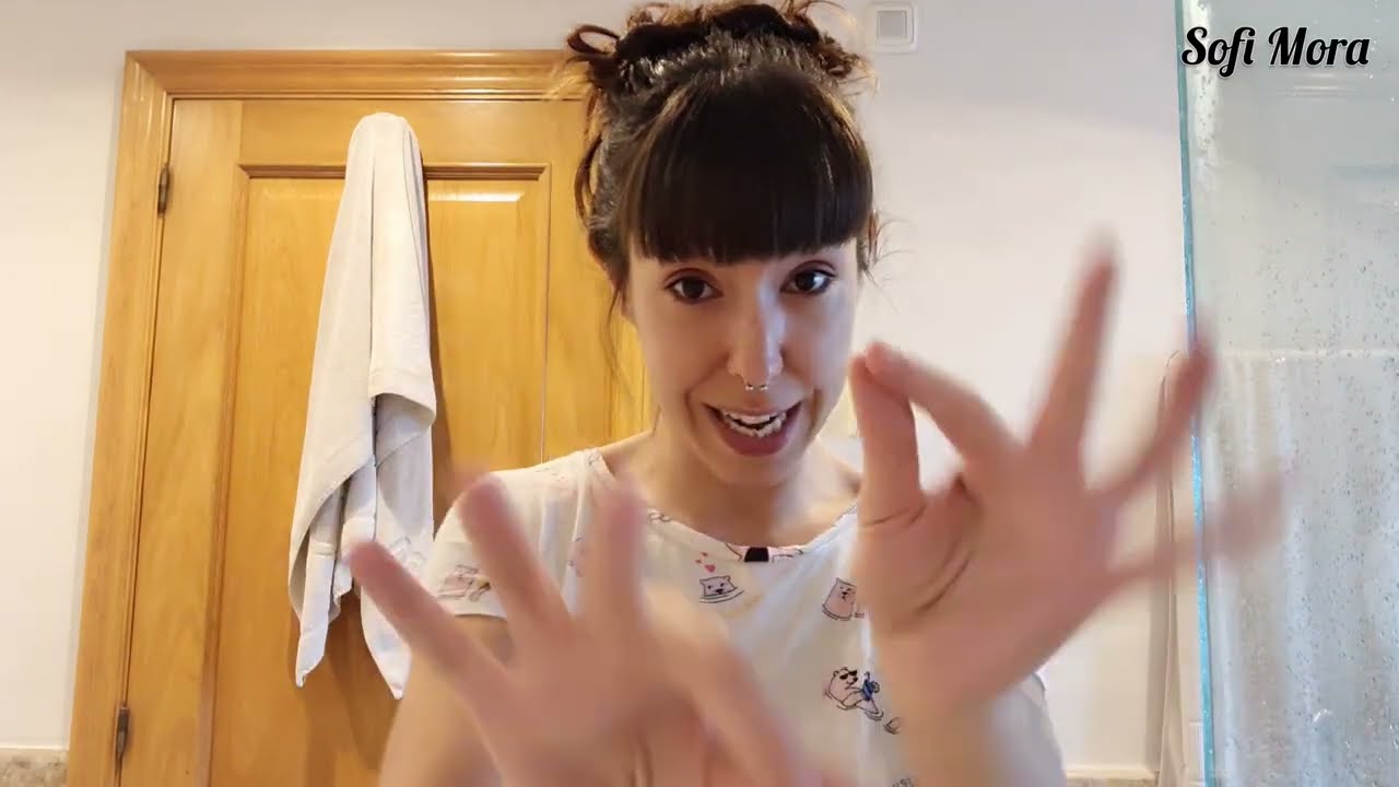 Webcam Tales #2 Fetichismo de peinarse?
