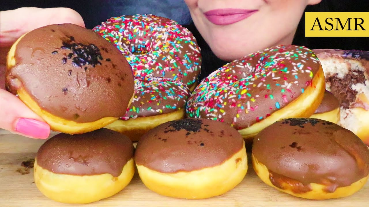 MASSIVE CHOCOLATE DONUTS & DONUT HOLES 🍩 | No Talking | ASMR Mukbang - 먹방 | Real Eating Sounds