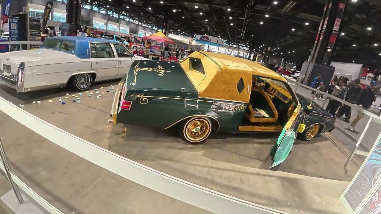 Chicago Auto Show Volkswagen and Locals Custom Orale!