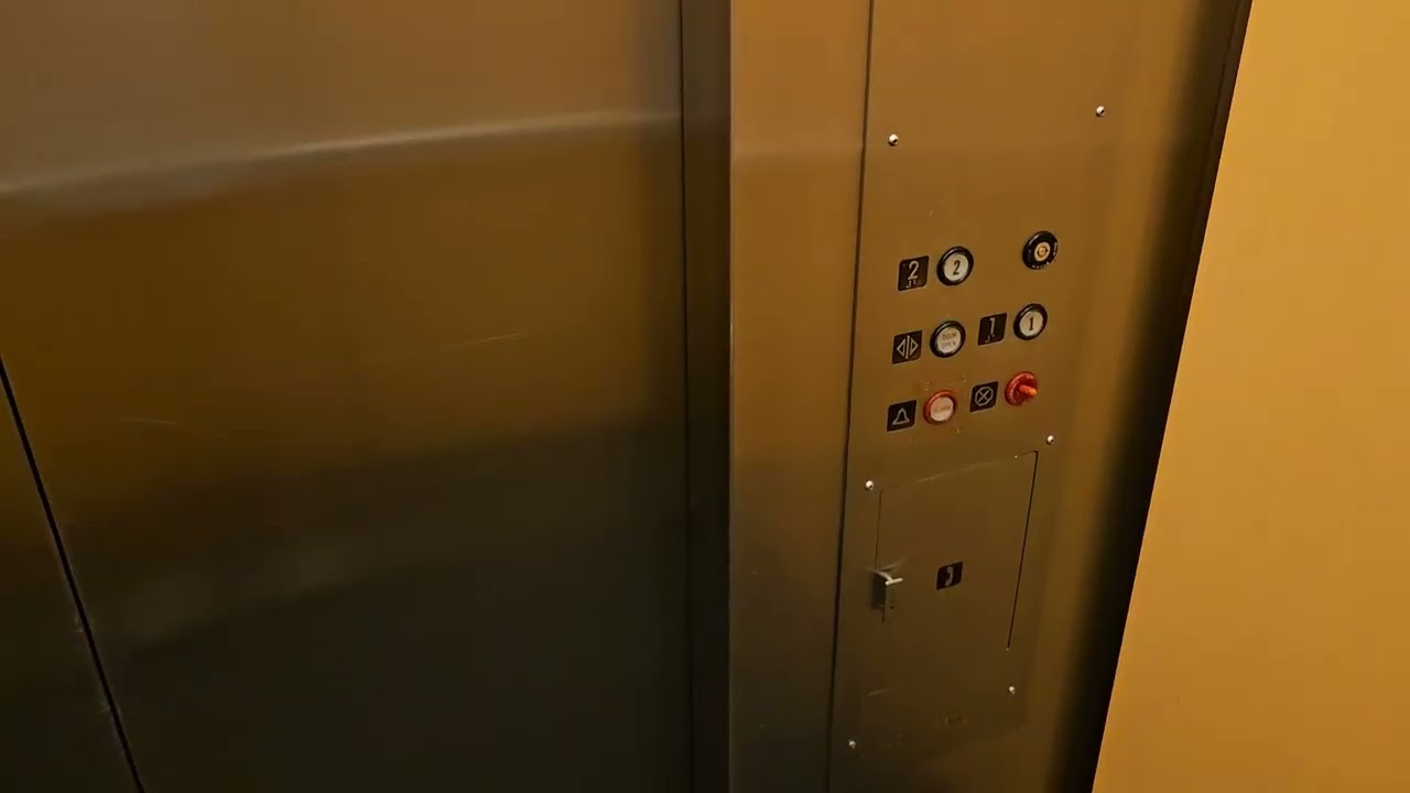 National Hydraulic Elevator (Innovation Older Universal Fixtures) in Foster City, CA