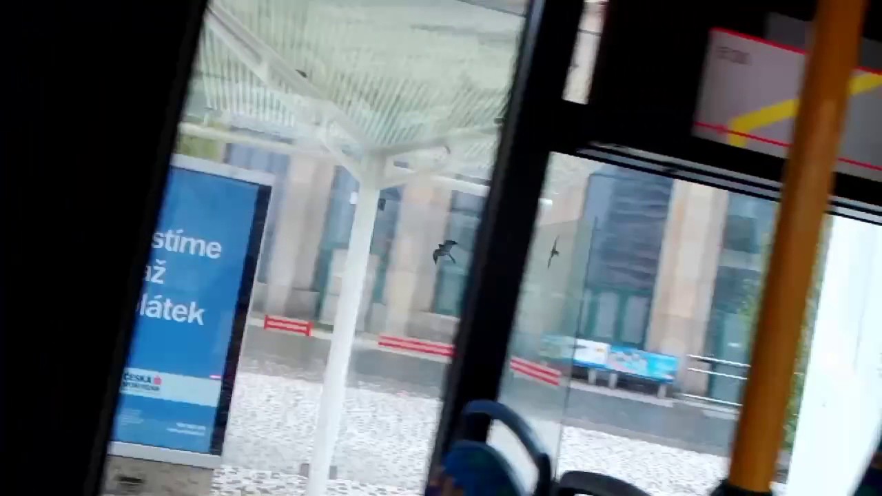 Dpmhk linka 9 smer od tesco a atrium