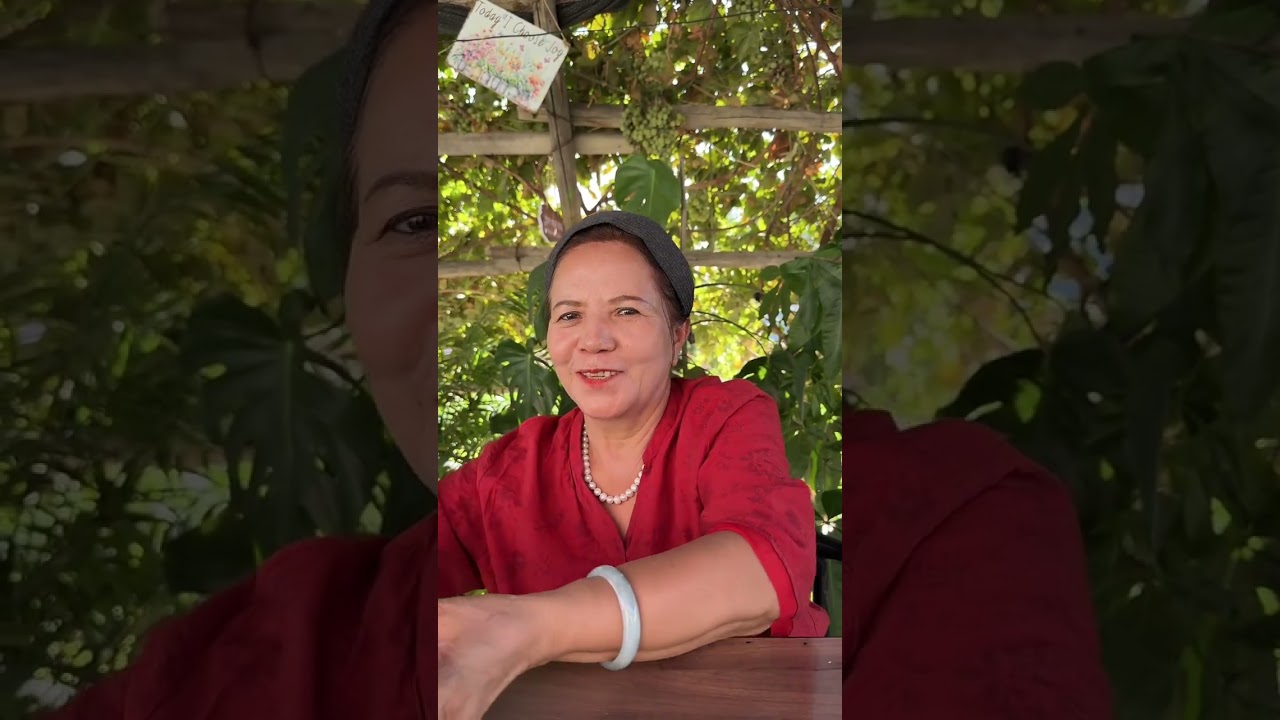 幸福其实很简单，就是一家人围坐在一起，吃一顿热腾腾的饭菜，聊聊家常。#我的乡村生活