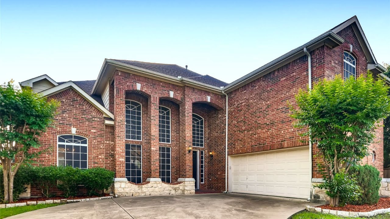 4,049 SF on 0.3-Acre,  Community Pools, Waterpark, Tennis Courts, NE of Dallas Home For Sale, $465K