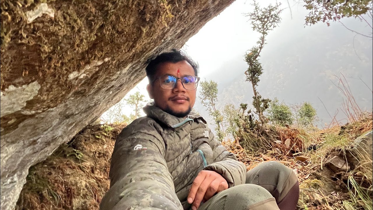 एक बार फिर पहाड़ों में बर्फबारी सुरू हो गई 🥶 दोस्तो थोड़ा Saport और अपना प्यार जरूर दे दीजिए 🙏