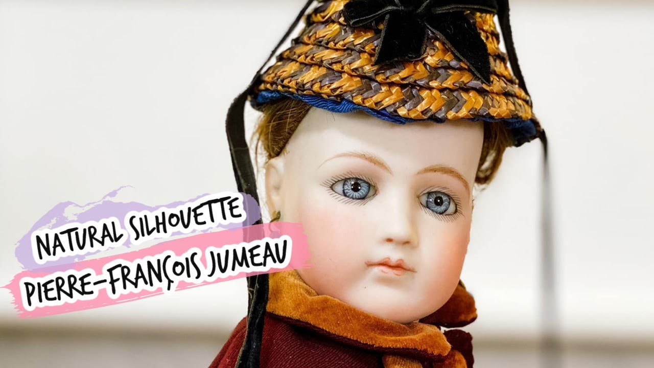 Natural Silhouette - A Masterwork and Her Trousseau by Pierre-François Jumeau | Antique French Doll