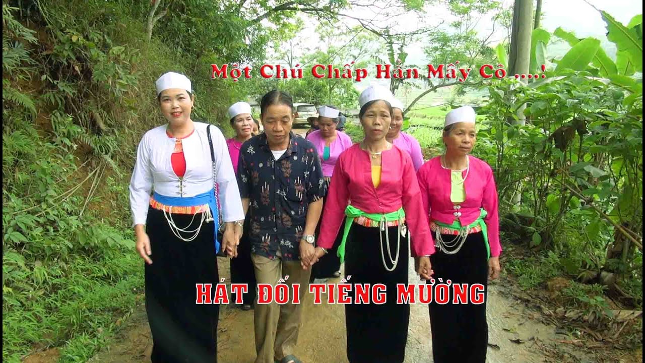Hát Đối Tiếng Mường Một Nam chấp hẳn mấy nữ thể hiện đẳng cấp phái mạnh