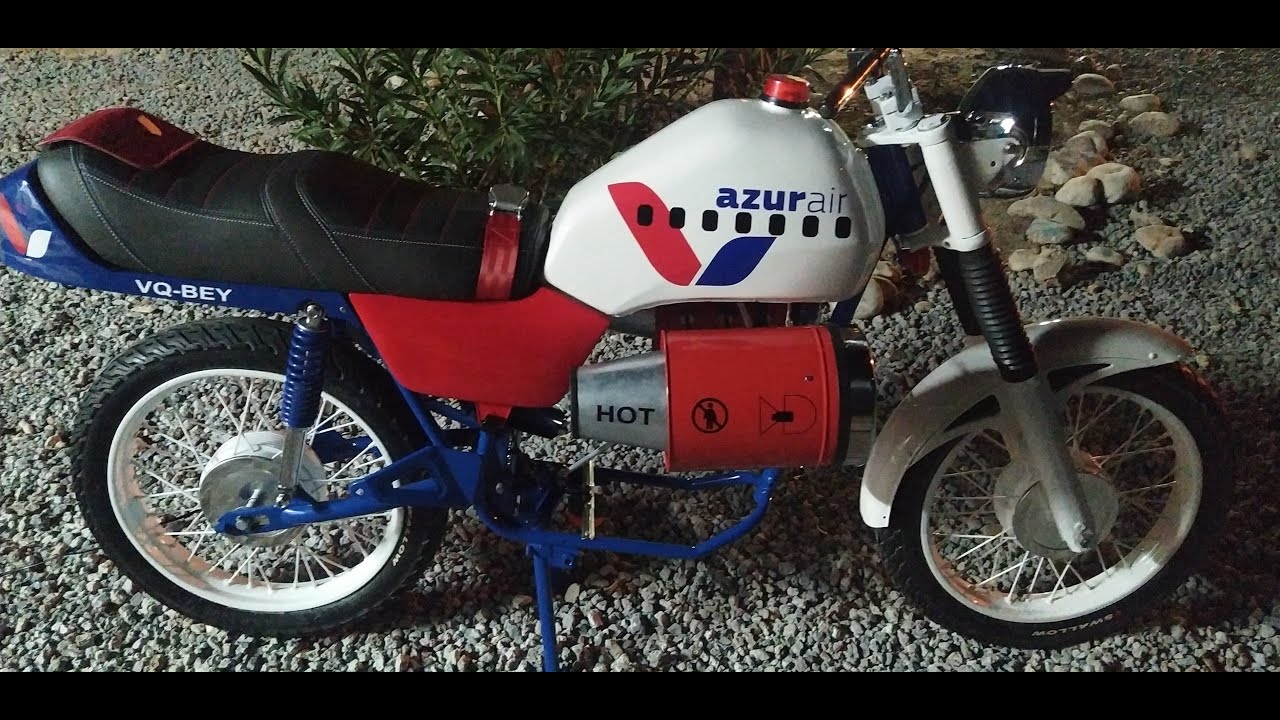 AZUR AIRCYCLE  (VQ-BEY)