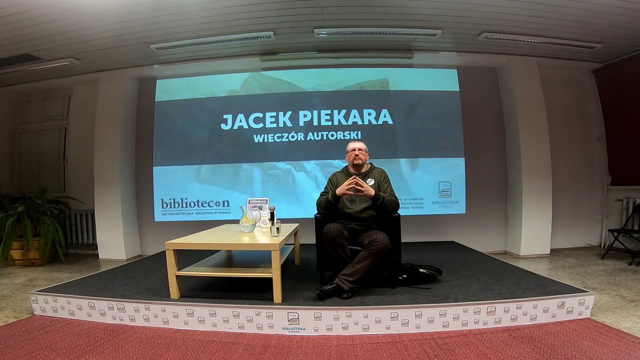 Bibliotecon - dni fantastyki 2019 / Jacek Piekara