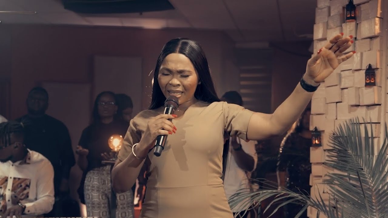 Ruth Okechukwu - Isaiah 40:31 | Live