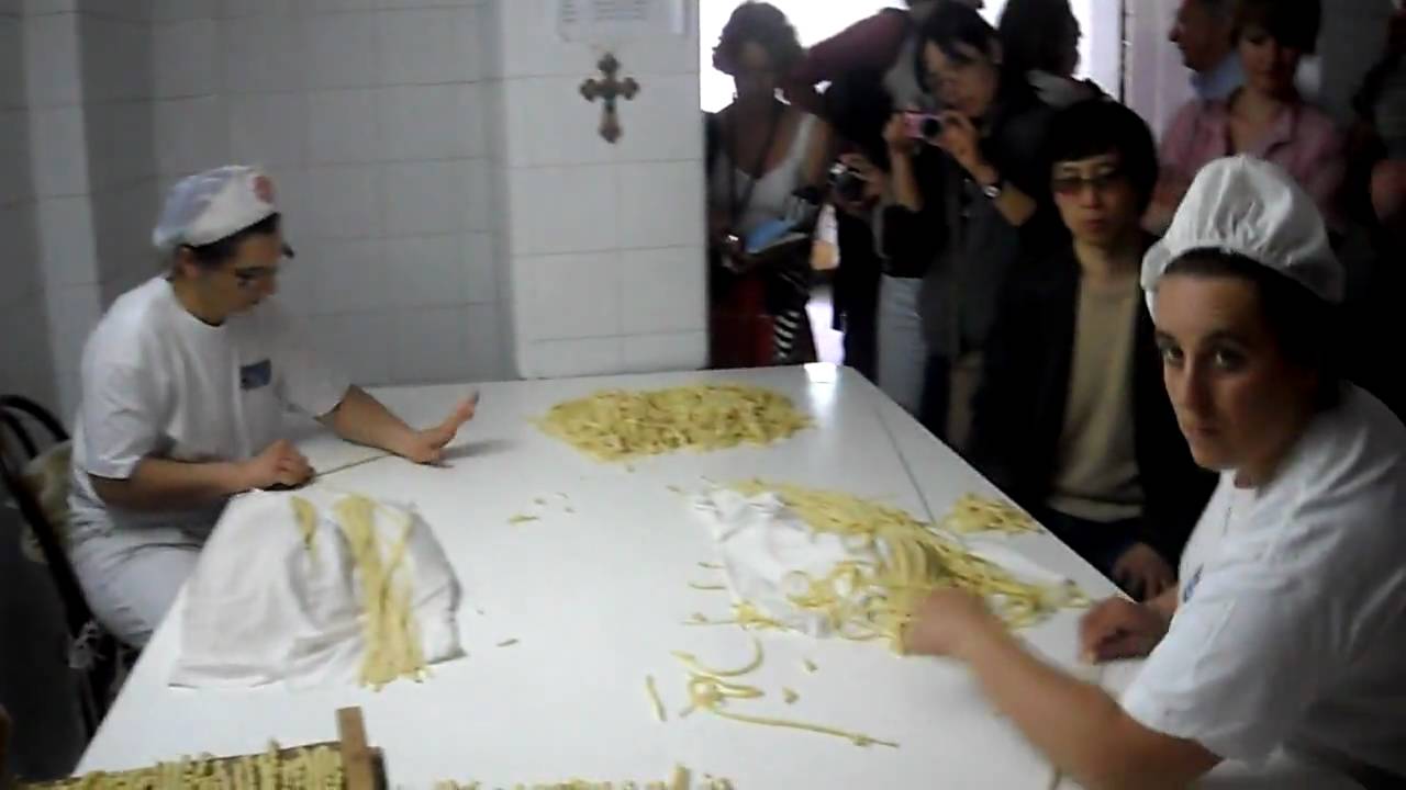 Fusili Making in Gragnano
