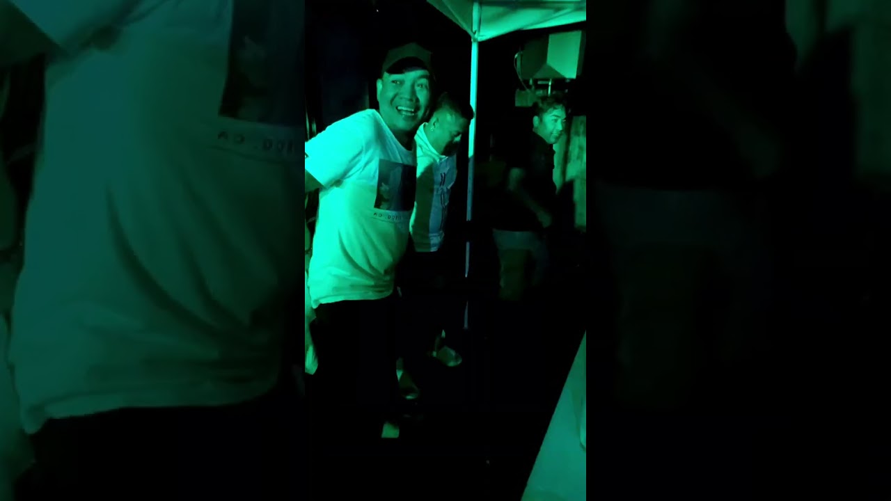 Party 17 darwin almodiel