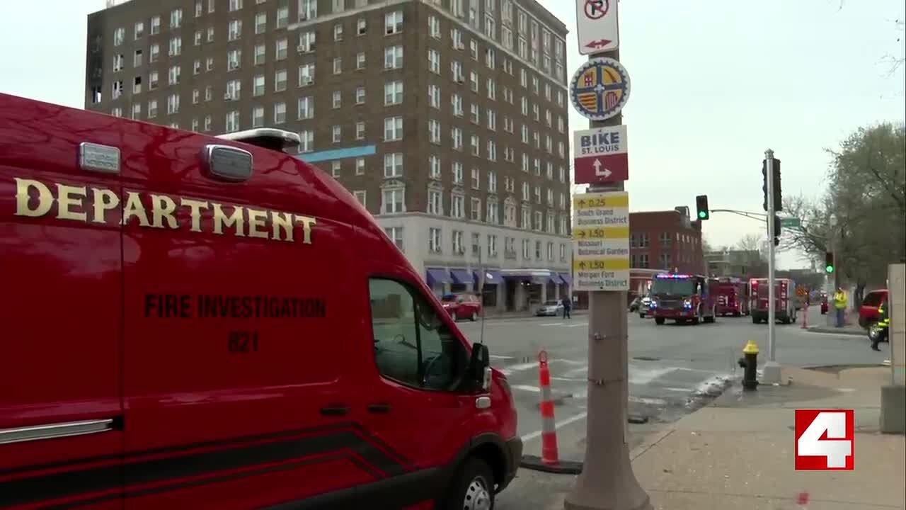 2-alarm fire reported in St. Louis City apartment building