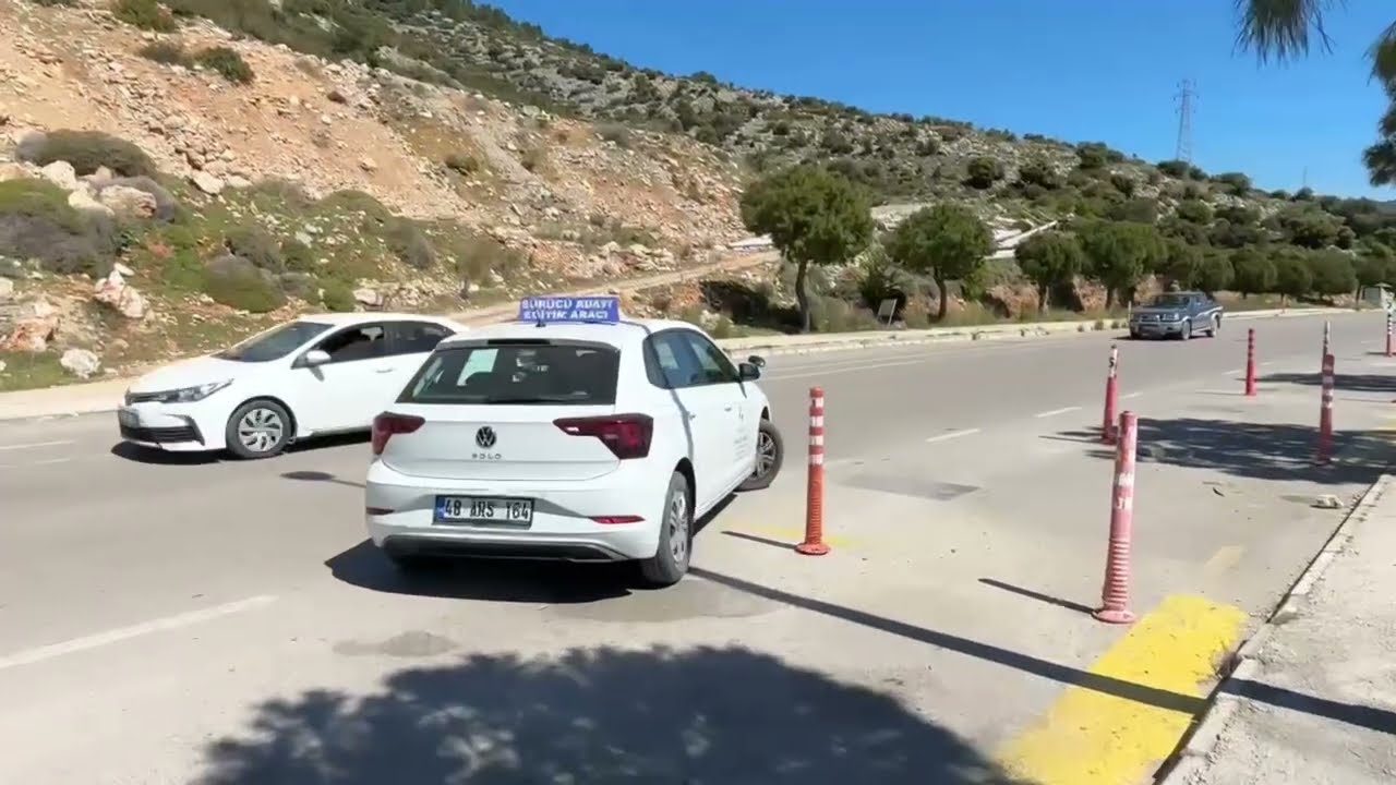 2025 | BODRUM DİREKSİYON SINAVI | PARALEL PARK NASIL YAPILIR?