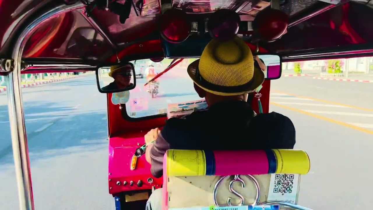 Thailand Tuk-Tuk Guide: Price, Scams, and How to Ride Like a Local