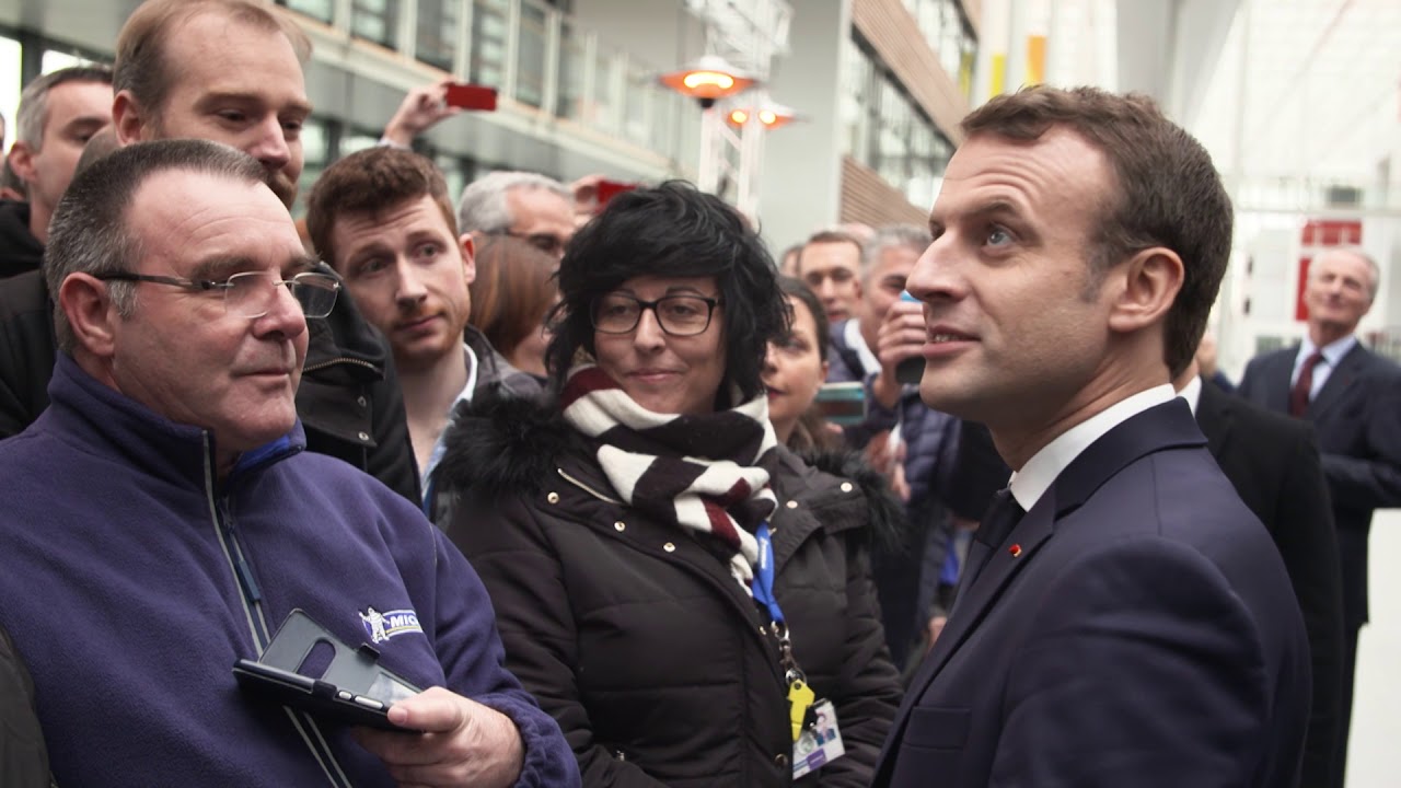 Chez Michelin à Clermont-Ferrand l Emmanuel Macron