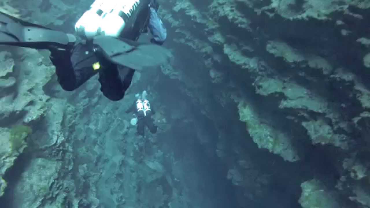 Diving Piccaninnie Ponds, South Australia