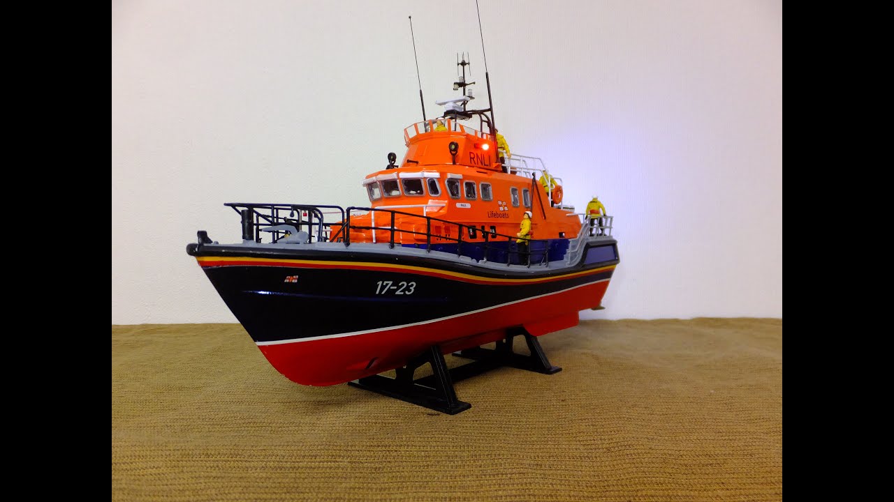 RNLI lifeboat 1/72 scale model RC convert project