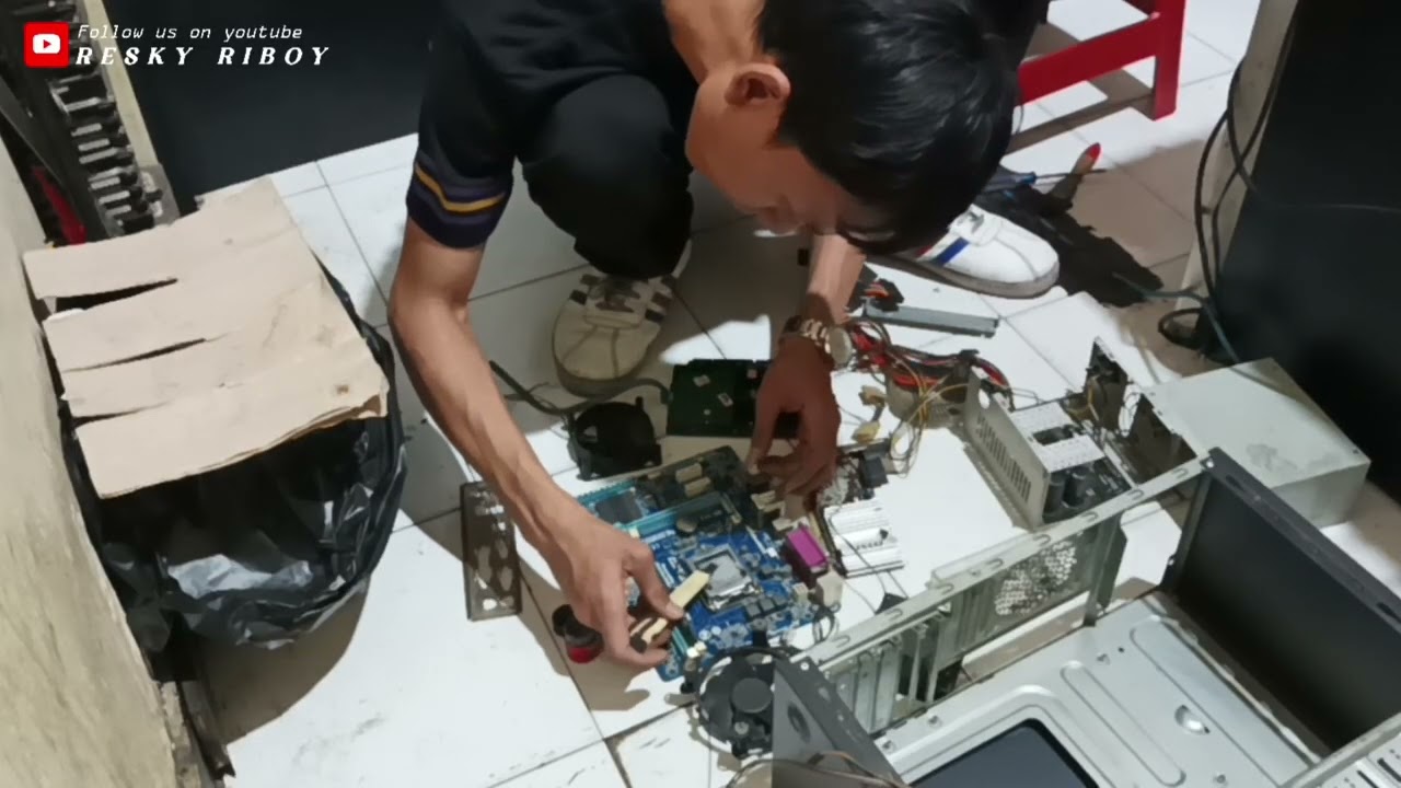 MENGATASI KOMPUTER MATI TOTAL