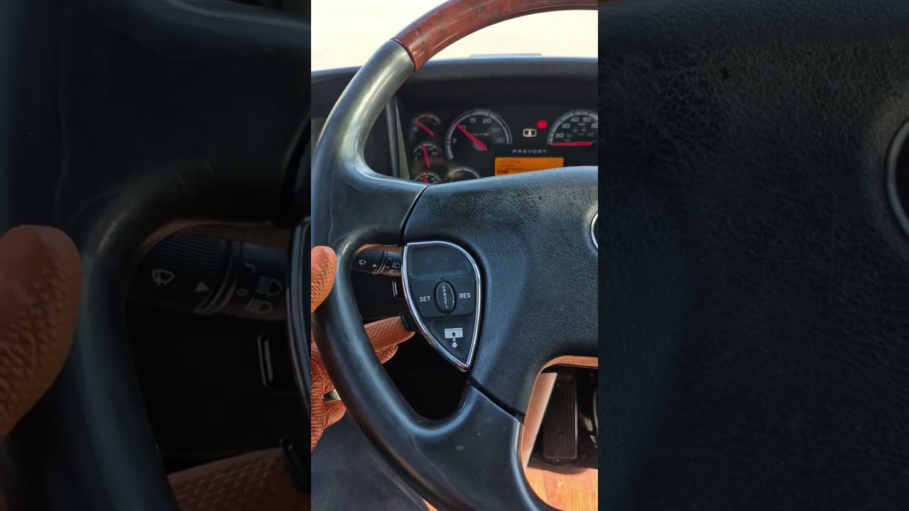 Prevost h345 2014: Learn how to control cluster on the dashboard with steering control buttons.
