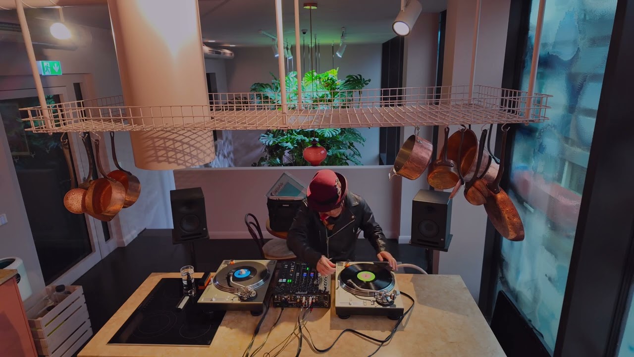 Shot of House Selection #004 - Kiku (Funk Edition)